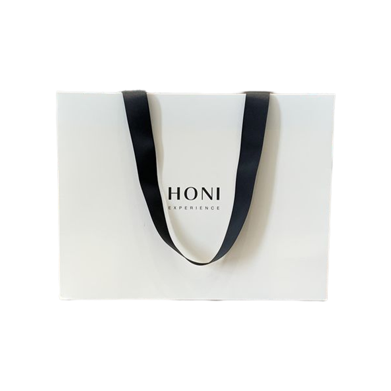 Custom Fashion Luxury Gift Bags White Paper Bag Shopping Packaging Bag For Clothes